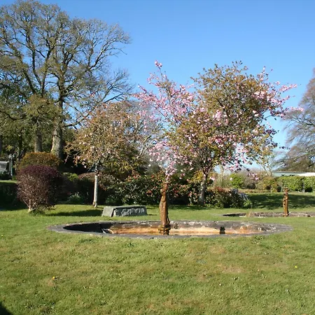 Great Trethew - Self Catering - Bar & Restaurant Liskeard