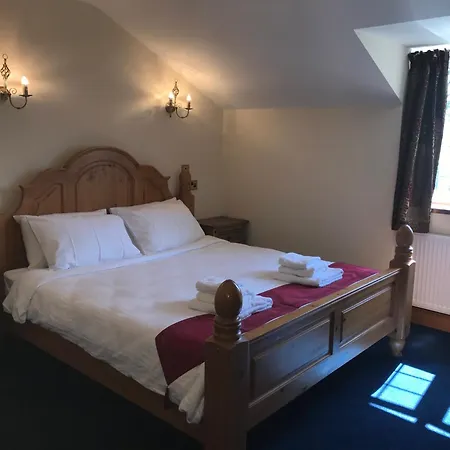 Great Trethew - Self Catering - Bar & Restaurant Hotell 4*